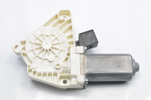 Mercedes Benz E-Class W207 (2009–2017) Front door window regulator motor A2078200342 - 3