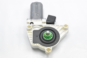 Mercedes Benz E-Class W207 (2009–2017) Front door window regulator motor A2078200342 - 5
