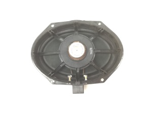  Rear side door speaker 