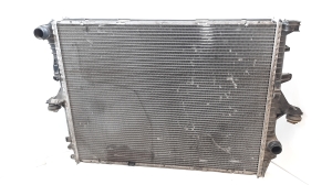Radiateur de refroidissement - 7L0121253A