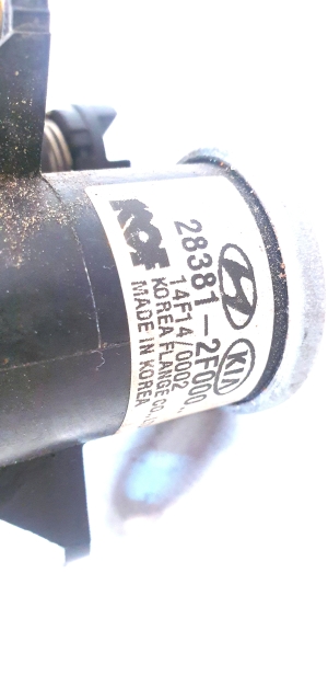 Hyundai Santa Fe (2012–2018) Accelerator valve 283812f000 - 3