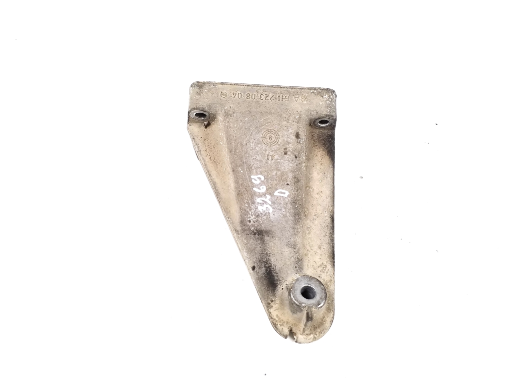 MERCEDES-BENZ C-Class W203/S203/CL203 (2000-2008) Engine Bracket Right Side A6112230804 21924446