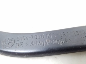 BMW 5 SERIES E60 (2003–2010) Halter Kotflügel vorne 7060813 - 2