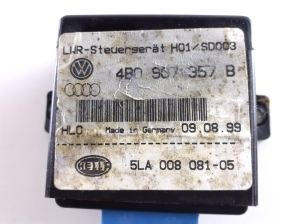 AUDI S6 (1999–2003) Light control module 4B0907357B - 3