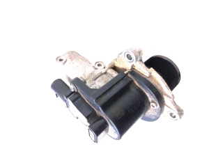 Hyundai Santa Fe (2012–2018) EGR vārsts 284102F000 - 2