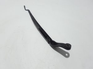  Windshield wiper blade 