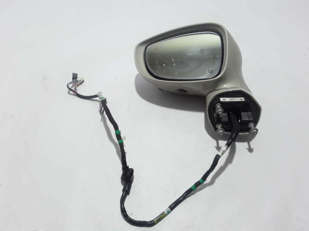 Used Chrysler Pacifica Side mirror and its details 6WZ071W2AA