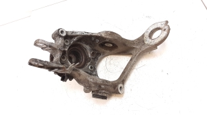 AUDI Q5 (2008–2017) Tagumine rumm 8R0505436C - 3