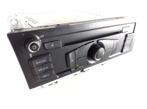  Cassette player 