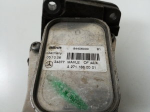 Mercedes Benz C-Class 203 (2000–2007) Õlifiltri korpus A2711800610 - 3