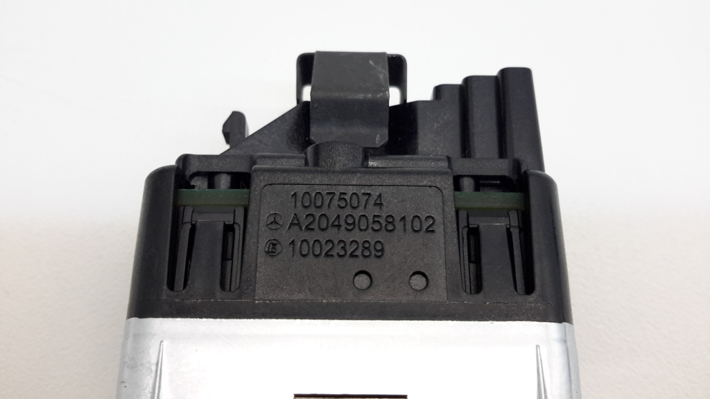 MERCEDES-BENZ B-Class W246 (2011-2020) Front Left Door Window Switch A2049058102 20941005