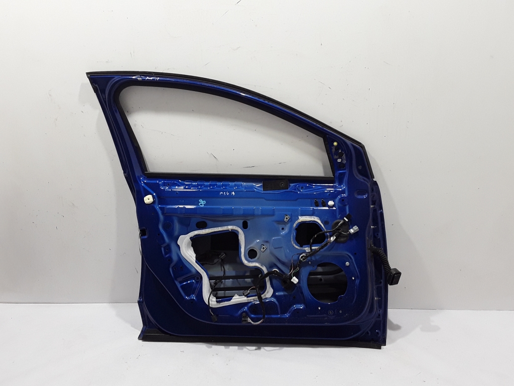 Used RENAULT Megane Front door 801010705R