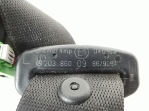 Mercedes Benz C-Class 203 (2000–2007) Front seat belt A2038600986 - 2