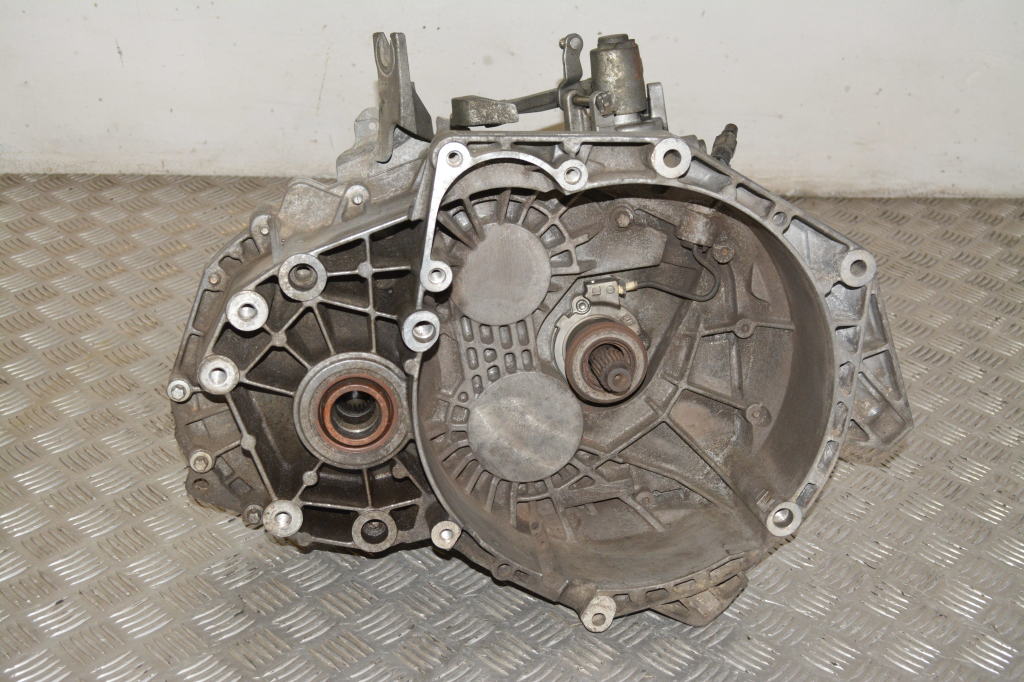 OPEL Astra J (2009-2020) Коробка передач F40,55564375 27481680