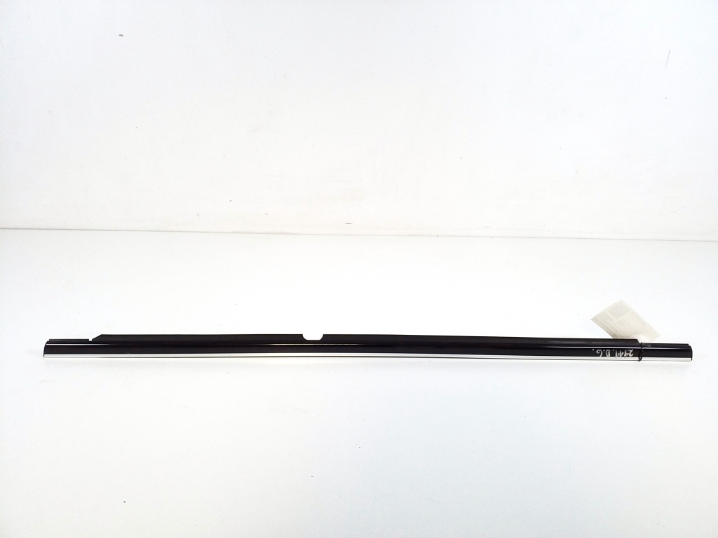 MERCEDES-BENZ C-Class W203/S203/CL203 (2000-2008) Moulure de vitre de porte arrière droite A2036904080 21015472