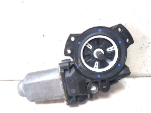 Kia Sportage (2010–2016) Hinterer Seitentür-Fensterhebermotor 402353B - 3