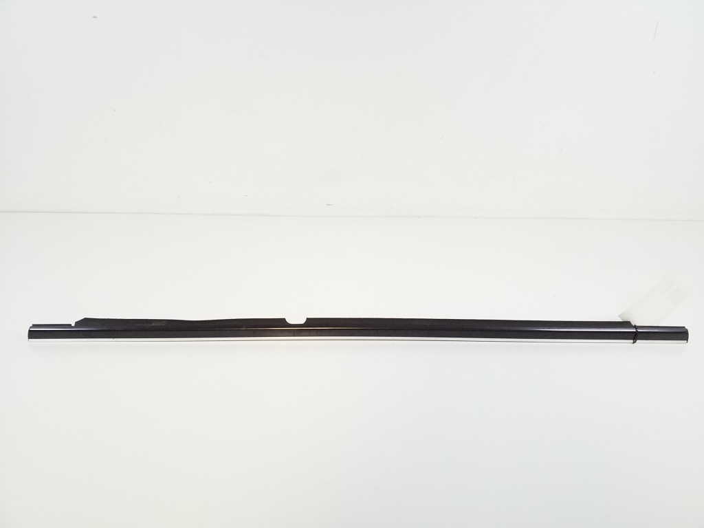 MERCEDES-BENZ C-Class W203/S203/CL203 (2000-2008) Rear Right Door Window Molding A2036904080 21015455