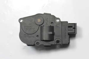 Mercedes Benz C-Class 204 (2007–2014) Stellmotor Heizungsklappe 410475520 - 5