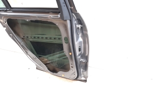  Rear side doors 