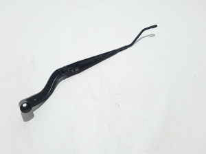 RENAULT Koleos (2016–2026) Windshield wiper arm 288861189R - 2