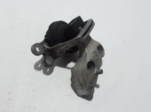 RENAULT Koleos (2016–2026) Engine mount 112114BA0A - 2
