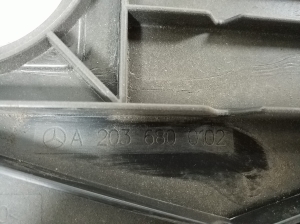 Mercedes Benz C-Class 203 (2000–2007) Trunk carpet A2036800102 - 3