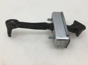 Mazda 6 (2007–2012) Rear side door opening limiter GS1D72270B - 3