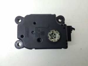  Interior shoulder valve motor 