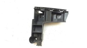  Rear bumper bracket 