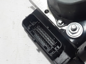 RENAULT Twingo III (2014–2026) ABS unit 476604794R - 3