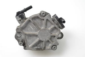 Ford Fiesta VI (2008–2017) Vacuum pump 9684786780 - 3