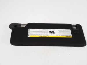 Chevrolet Camaro (2015–2026) Sun visor 84443321 - 2