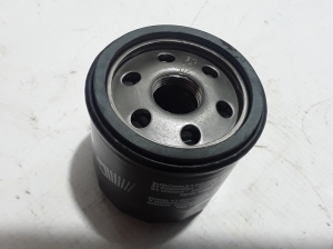 RENAULT Clio III (2005–2012) Filtre à huile et ses pièces 8200257642 - 2