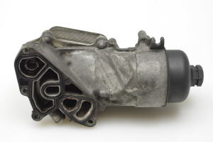 Ford Fiesta VI (2008–2017) Ölfiltergehäuse 9687911380 - 4