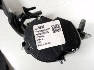 Chevrolet Camaro (2015–2026) Sicherheitsgurt hinten 84139232 - 3