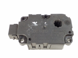  Cabin shoulder motor 