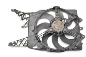 Opel Corsa D (2006–2014) Jahutusventilaator ja selle osad 55703932 - 2