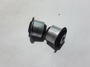 RENAULT Kangoo (1997–2009) Querlenkerbuchse vorne 8200651161 - 3