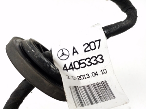 Mercedes Benz E-Class W207 (2009–2017) Muu juhe A2074405333 - 3