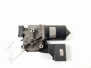   Scheibenwischermotor vorne  - A1688200242 