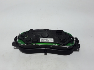 Dacia Dokker (2012–2017) Instrument cluster 248103932R - 2