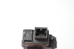  Interior shoulder valve motor 