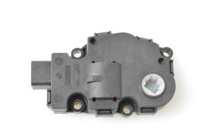 BMW 3 SERIES F30 (2011–2018) Salongi soojenduse klapi mootor 412650750 - 5