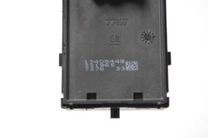 Opel Astra K (2015–2021) Front door glass switch 13408448 - 3