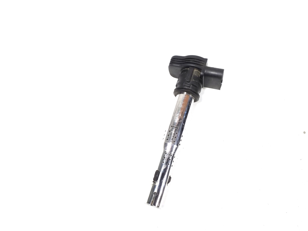 Used AUDI RS4 Ignition coil 07K905715D