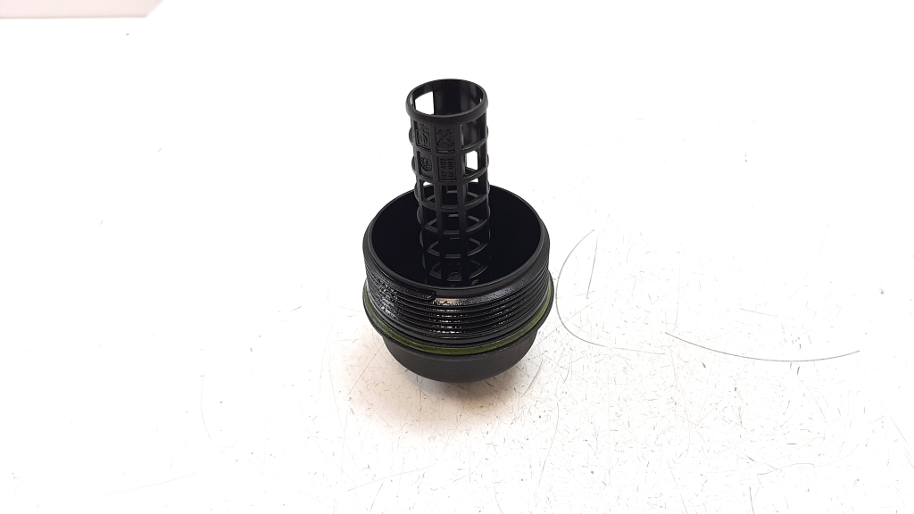 Used VOLVO V70 Oil filter housing plug 6740217339