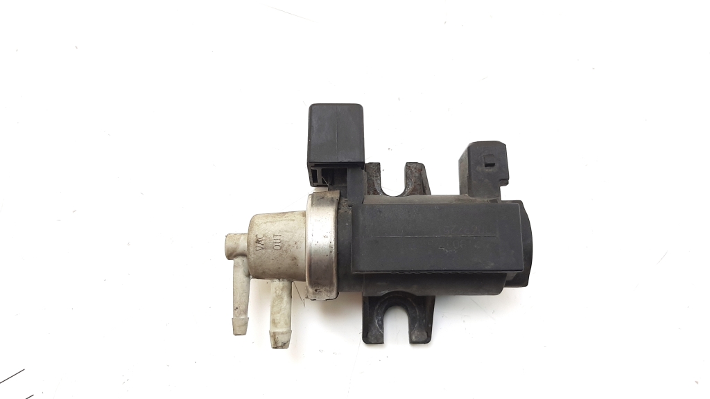 Used VOLVO V70 Solenoids 72190329