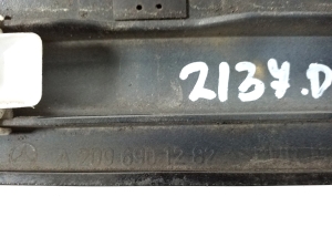 Mercedes Benz CLK-Class 209 (2002–2009) Esiukse liist A2096901282 - 2