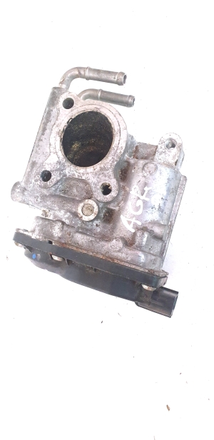  EGR valve 