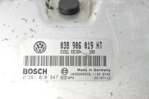 Seat Ibiza 6L1 (2002–2008) Motorsteuergerät 038906019HT - 3